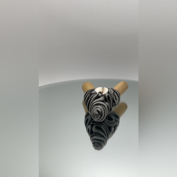 Cowrie Shell Bamboo Kuripe-Reiki Infused, Shamanic Tools Self-Appplicator - Picture 4 of 8